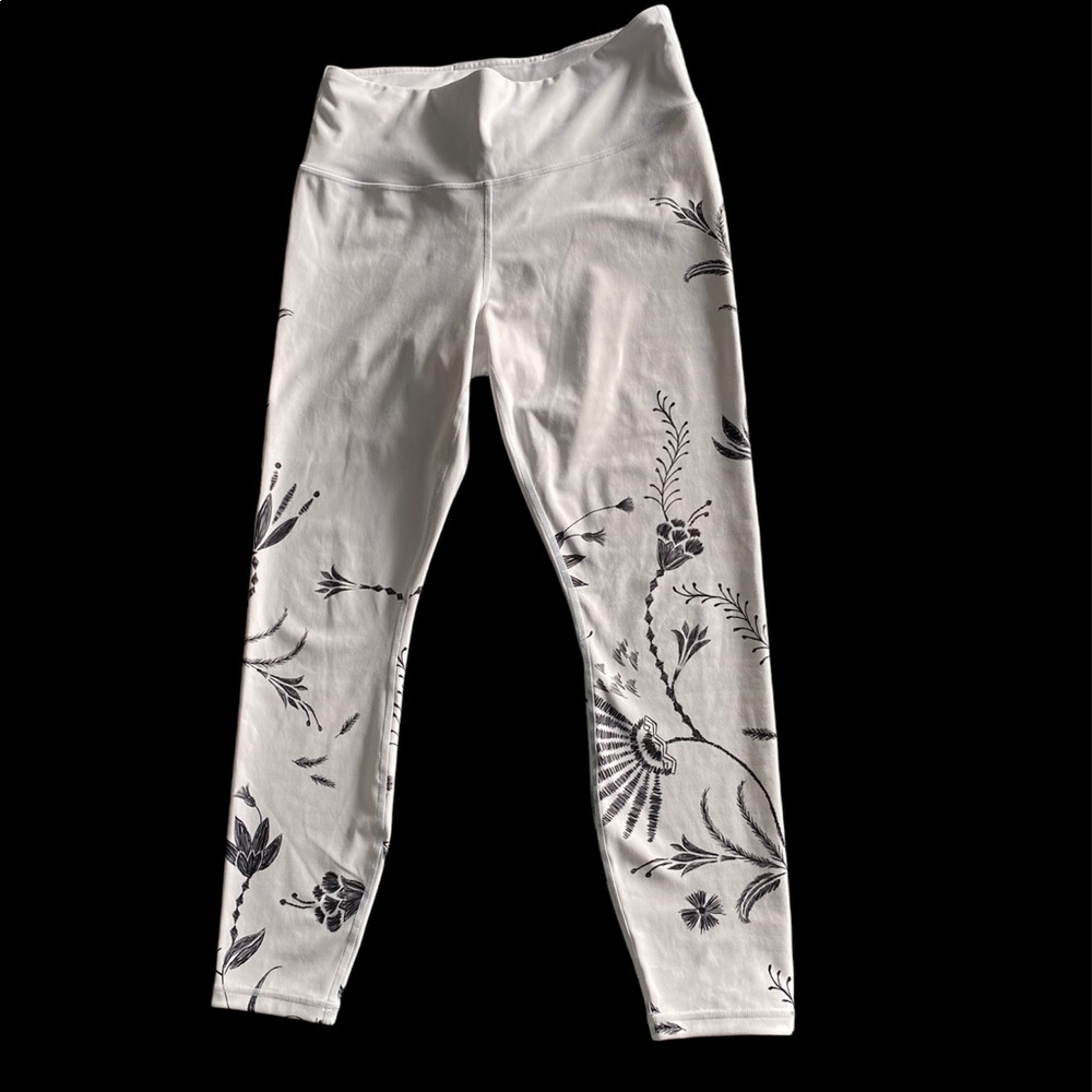 - Athleta leggings
